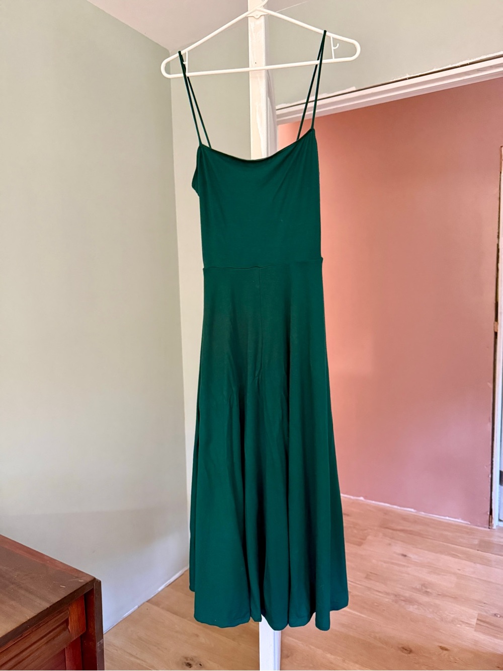 Women’s Reformation Emerald Green Spaghetti-Strap Midi Dress, Size Medium